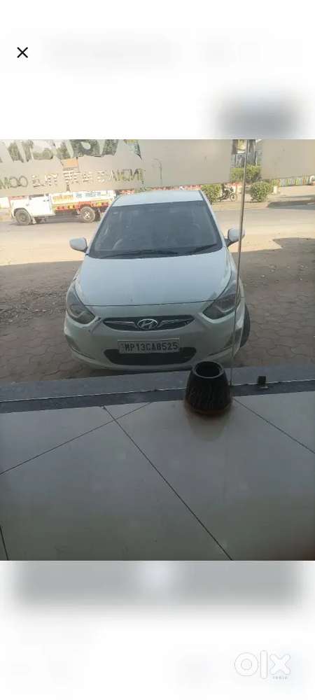 Hyundai Verna Crdi 2013