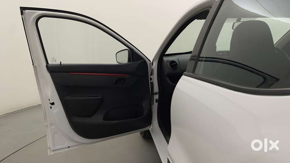 Renault Kwid 1.0 Rxt Sce Special (o), 2016, Petrol