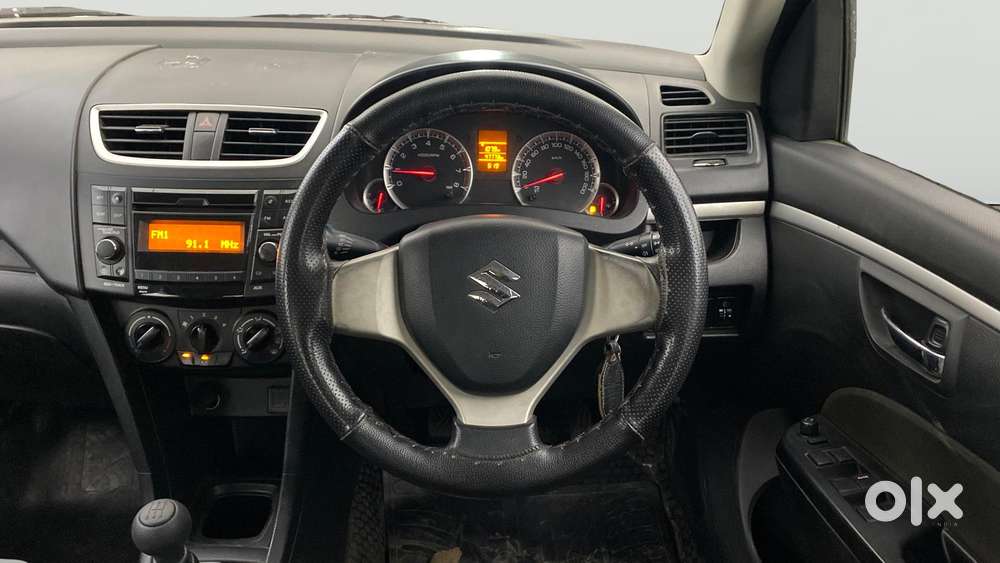 Maruti Suzuki Swift Vxi, 2016, Petrol