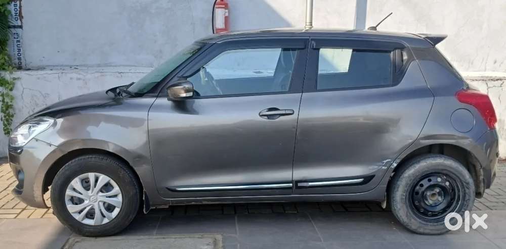 Maruti Suzuki Swift Vxi, 2020, Petrol
