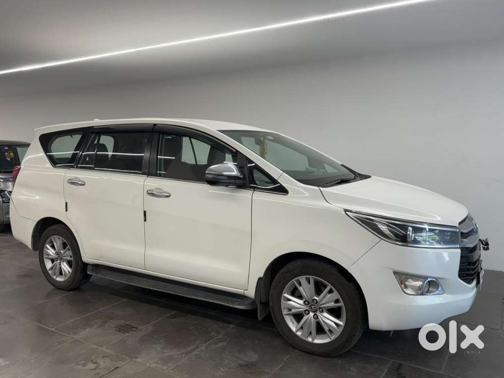 Innova Crysta Top End Showroom Track