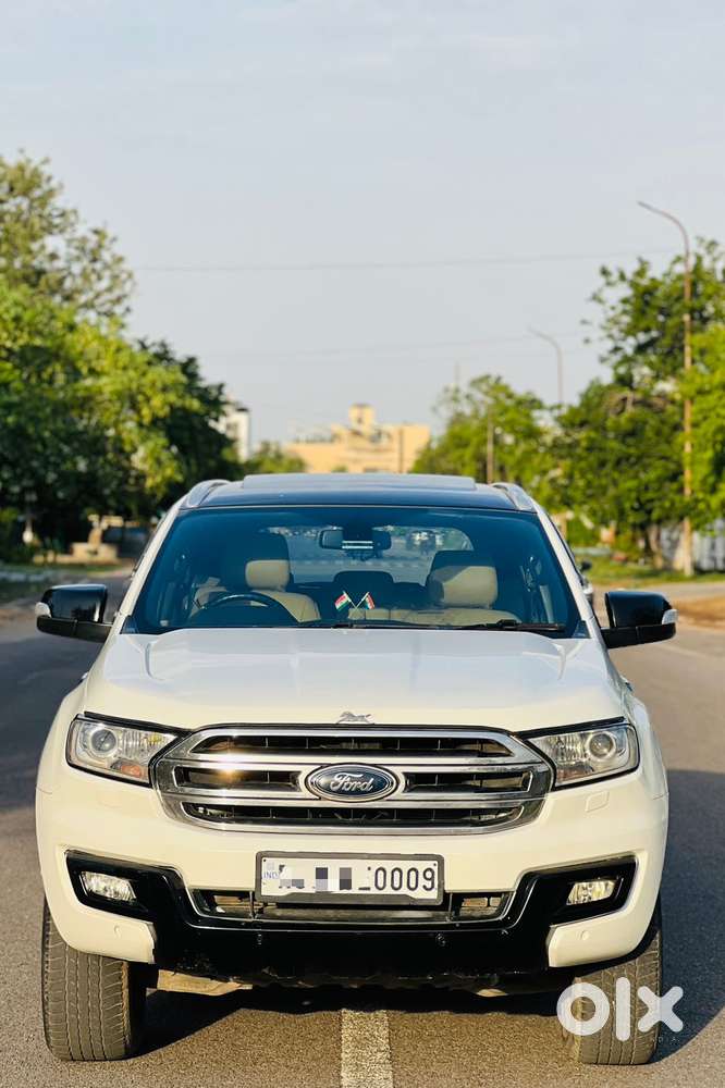 Ford Endeavour 3.2 Titanium At 4x4, 2016, Diesel