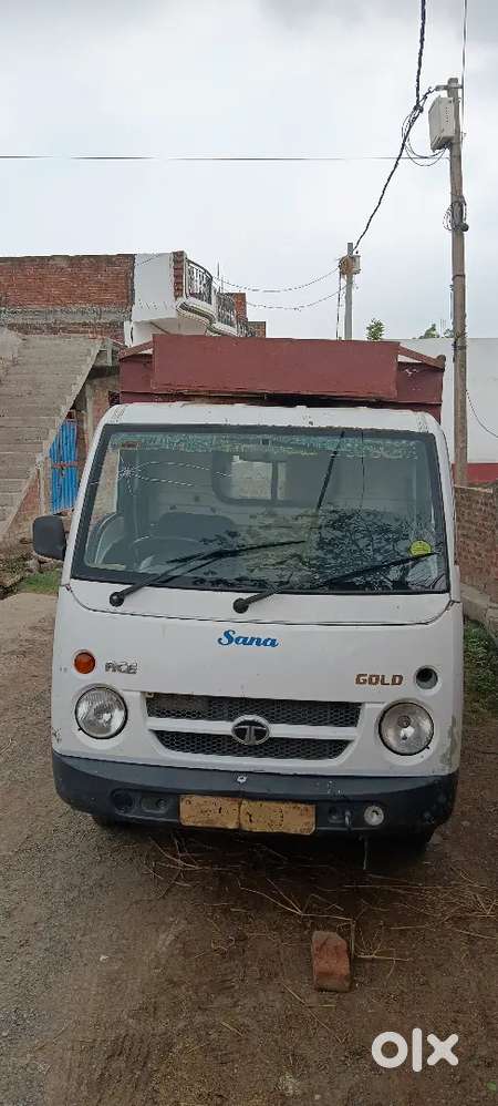 Tata Sumo Gold 2018