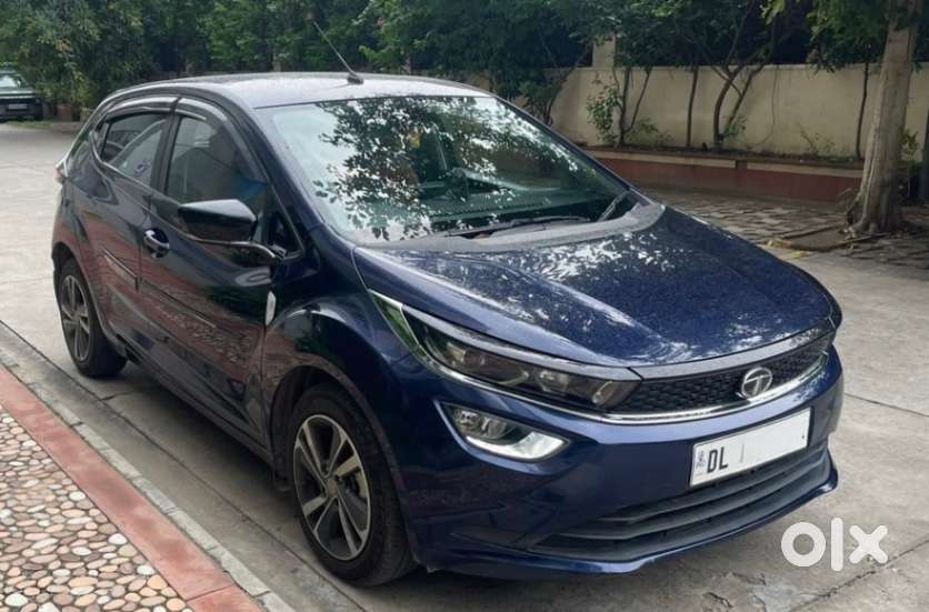 Tata Altroz 1.2 Xza Petrol Dct, 2023