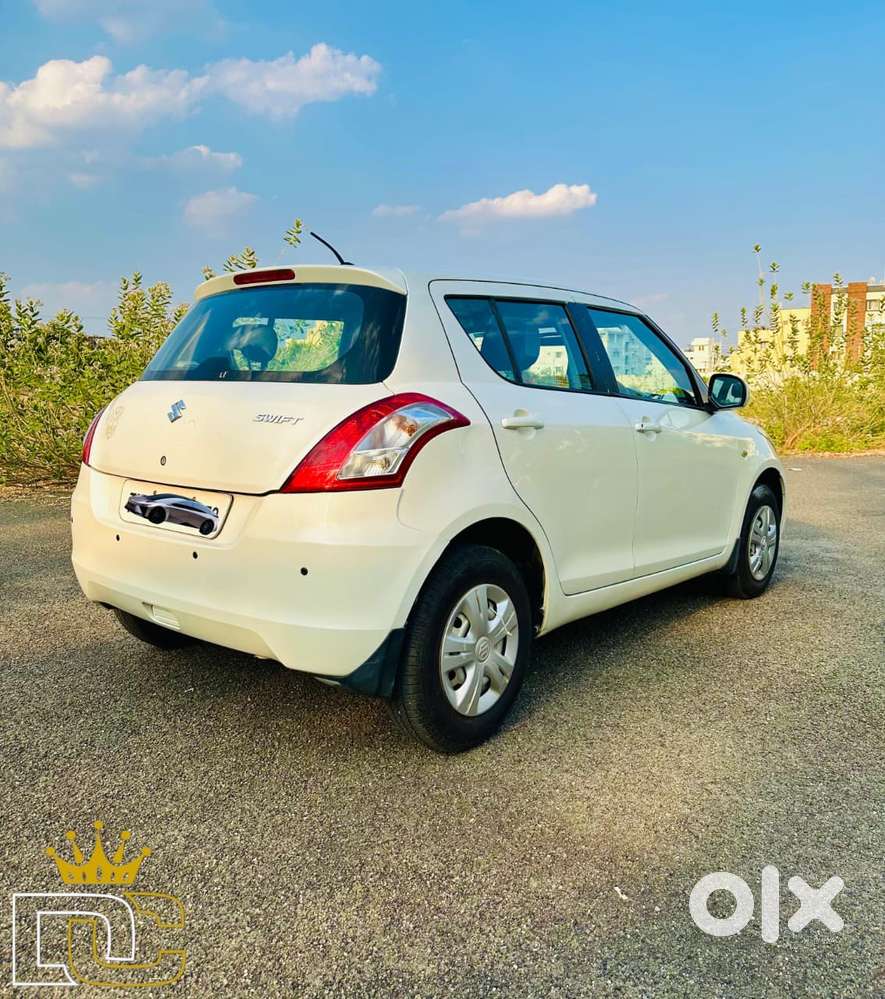 Maruti Suzuki Swift Vxi, 2015, Petrol
