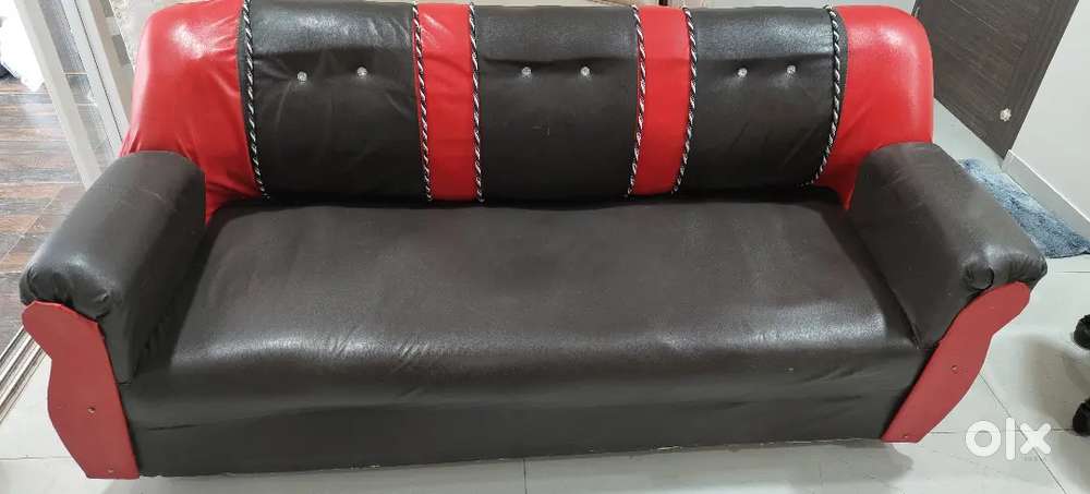 3-Seater Leatherette Sofa in Good Condition &ndash; ₹3,333