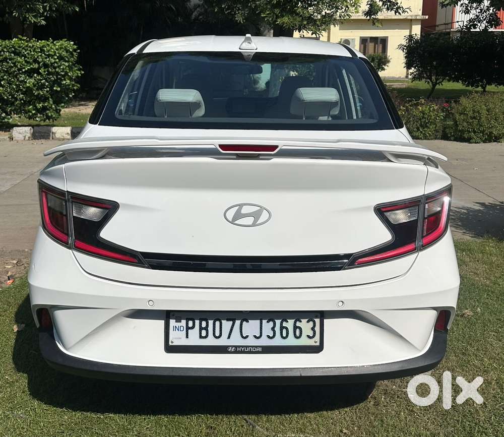Hyundai Aura Petrol 2025 ( Automatic)