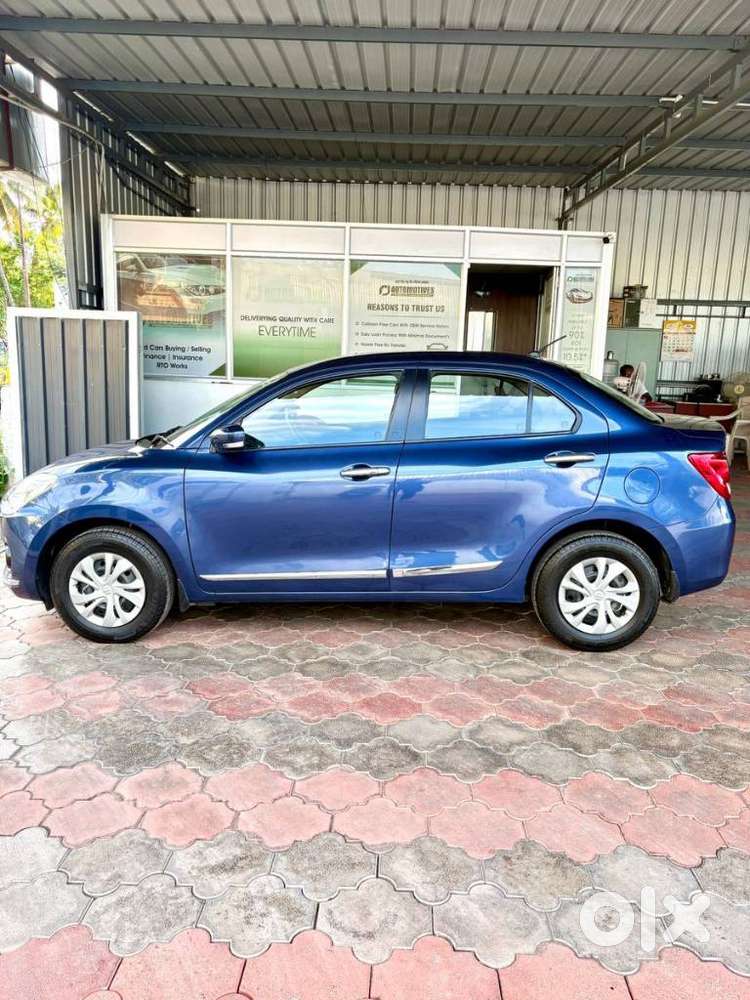 Maruti Suzuki Swift Dzire Vxi Optional, 2017, Petrol