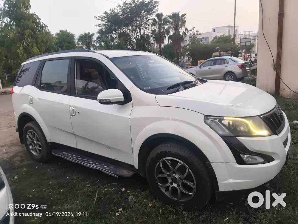 Mahindra Xuv500 2017 Diesel 97000 Km Driven