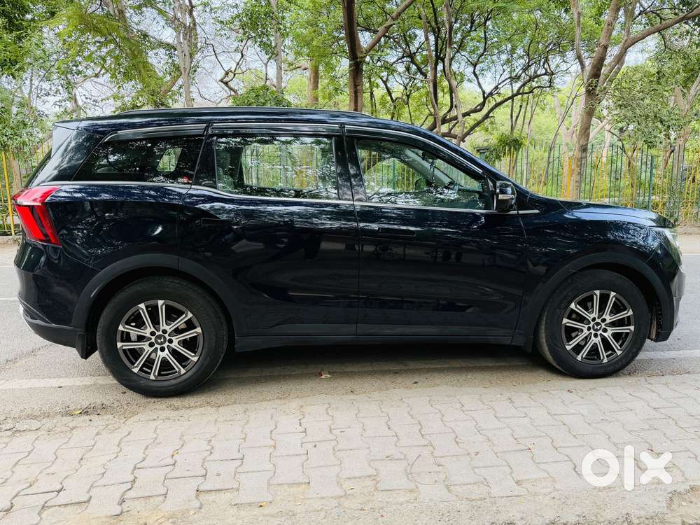 Mahindra Xuv700 2.2 Ax 7 Diesel Mt Luxury Pack Str, 2022, Diesel