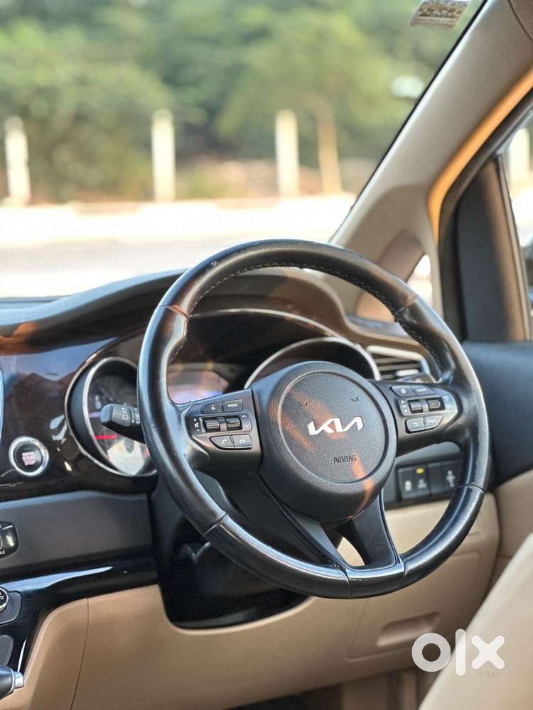 Kia Carnival Limousine Plus 7 Str, 2022, Diesel