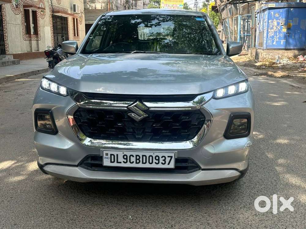 Maruti Suzuki Grand Vitara 2023 Petrol Well Maintained