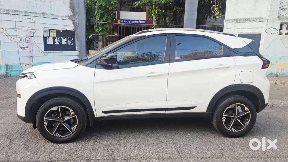 Tata Nexon Creative Plus S 1.2 Revotron Petrol 6 Amt, 2023, Petrol