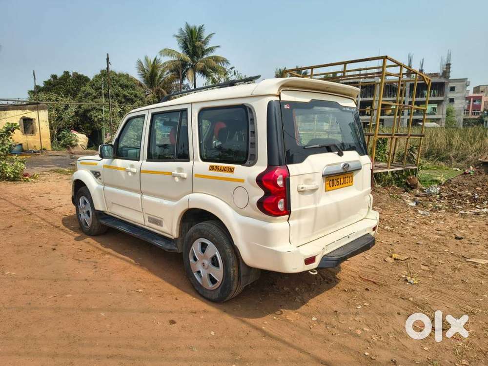 Mahindra Scorpio 2.2 S7 7 Str, 2018, Diesel