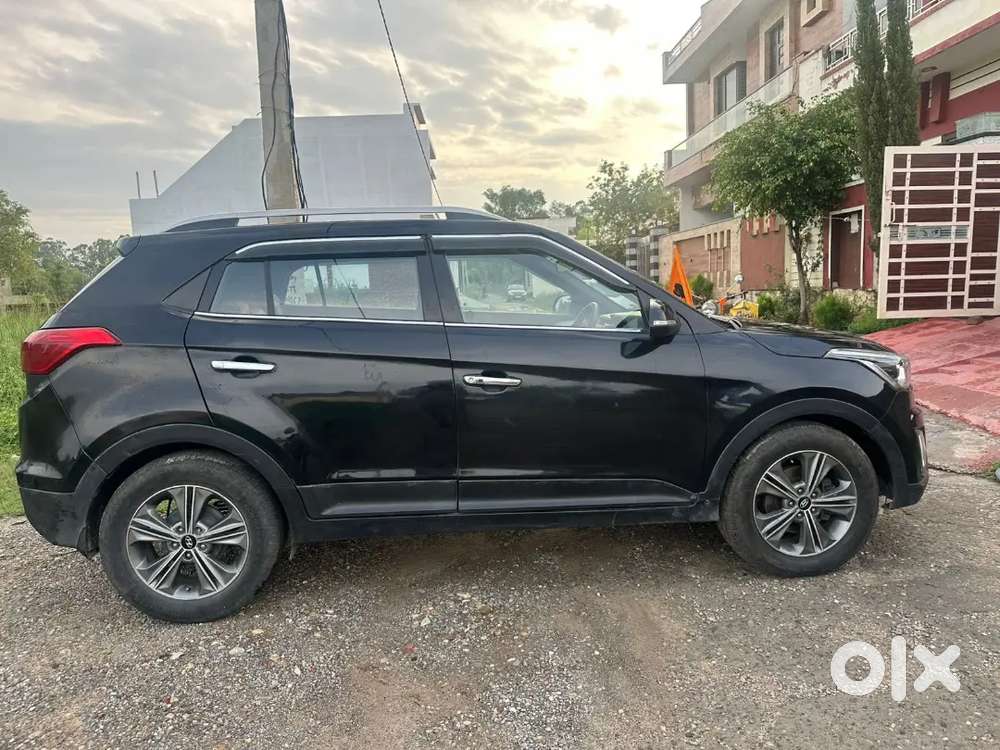 Creta Automatic 2017 Model 2 Nd Owner Push Button Start. Top Model