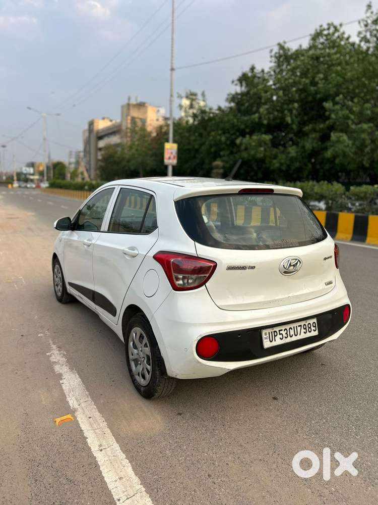 Hyundai Grand I10 1.2 Crdi Sportz Option, 2018, Diesel