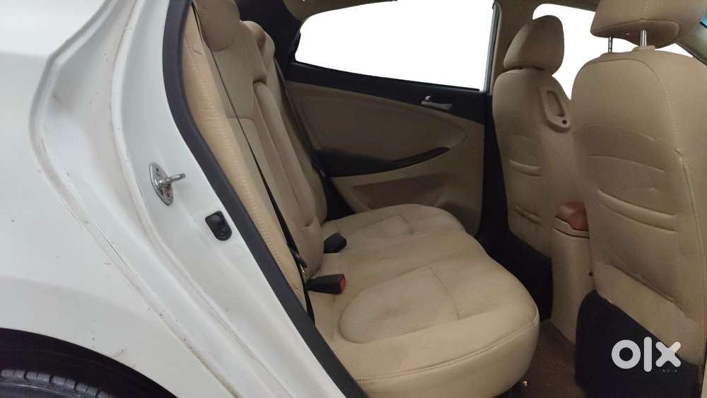 Hyundai Verna 1.6 Vtvt Sx, 2017, Petrol