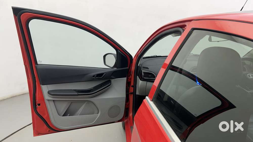 Tata Tiago 1.2 Revotron Xt Cng, 2022, Cng & Hybrids