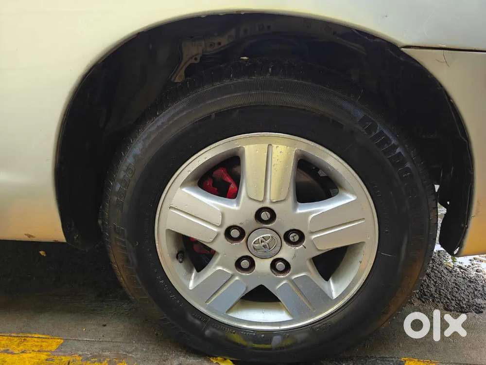 Toyota Innova 2006 Diesel Well Maintained