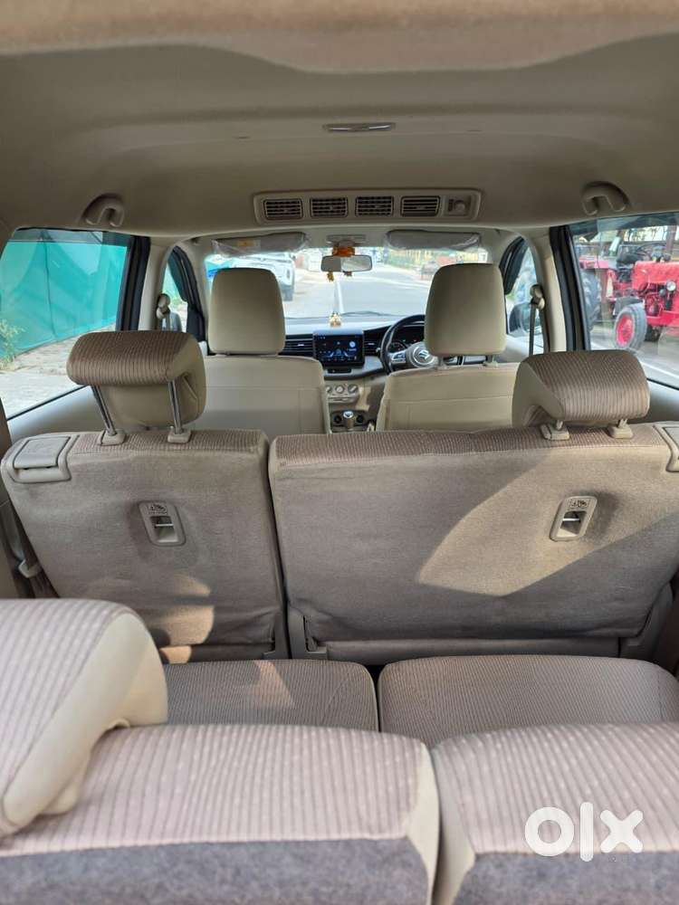 Maruti Suzuki Ertiga 2022-2023 Vxi Cng, 2022, Cng & Hybrids