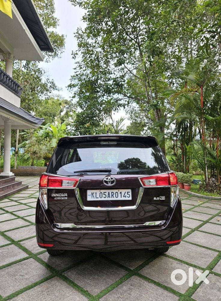 Toyota Innova Crysta 2.8 Gx At, 2017, Diesel
