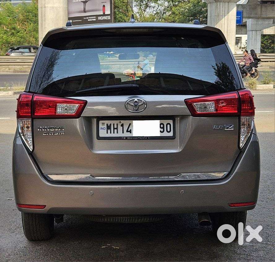 Toyota Innova Crysta 2.8z Automatic, 2018, Diesel