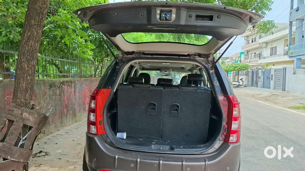 Mahindra Xuv500 W10 1.99 Mhawk, 2017, Diesel