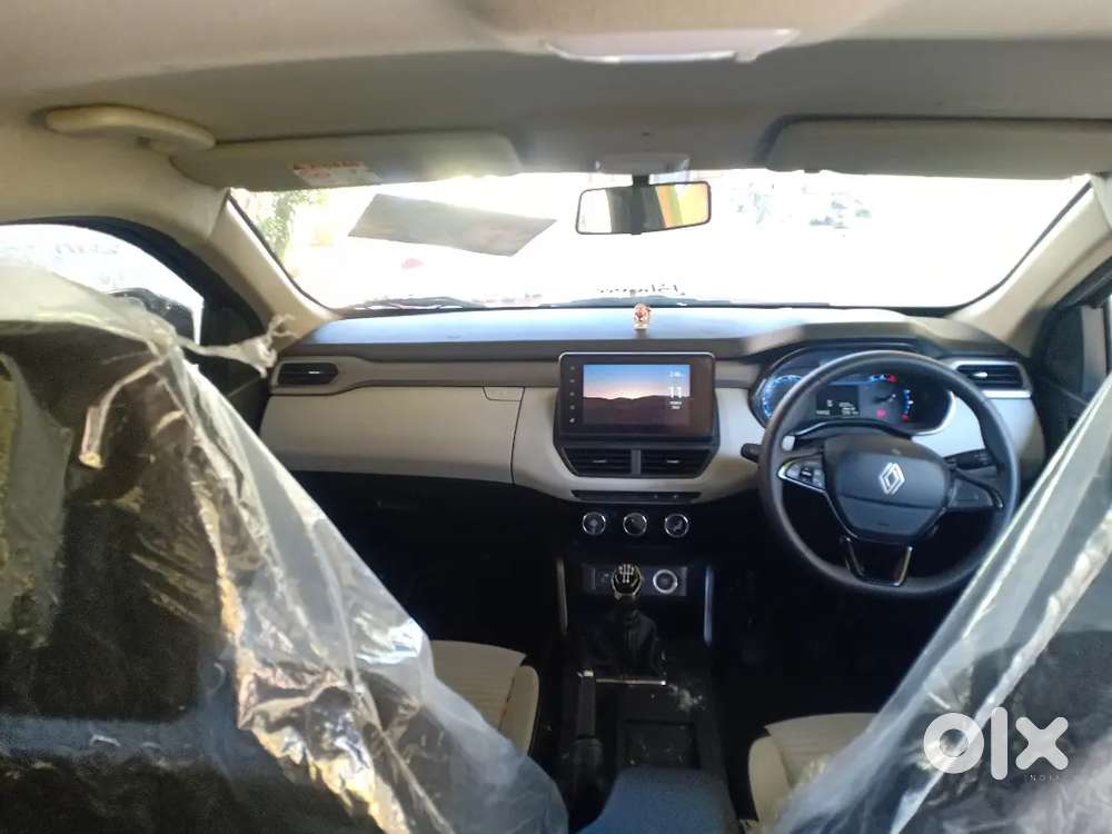 Renault Kiger 2026 Petrol 2000 Km Driven