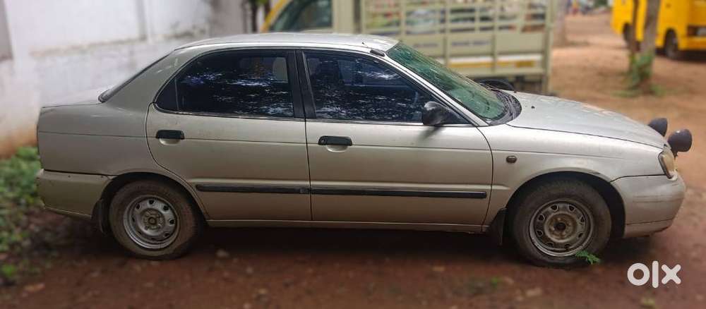 2004 Maruti Suzuki Baleno Lxi