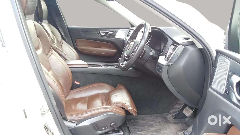 Volvo Xc60 D5 Inscription, 2018, Diesel