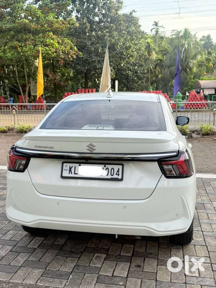Maruti Suzuki Swift Dzire Zxi + Amt, 2025, Petrol