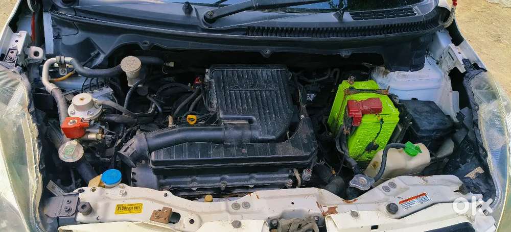 Damdar Engine 2015 Ertiga Vxi Petrol Cng 2nd Owner Insurance Valid