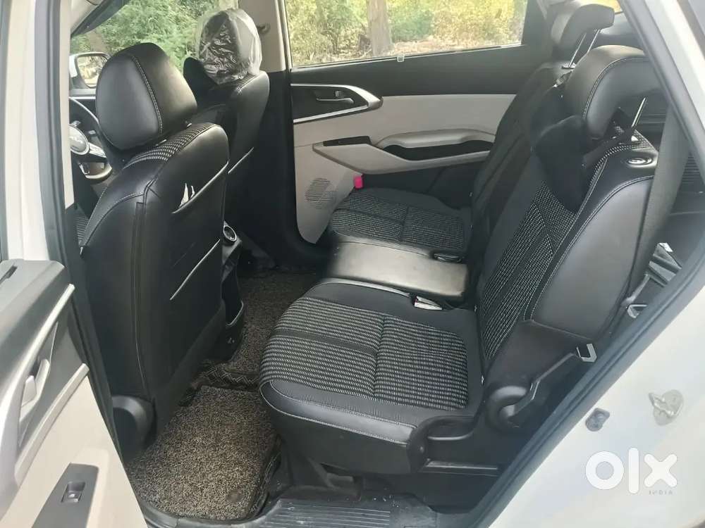 Kia Carens Luxury 2024
