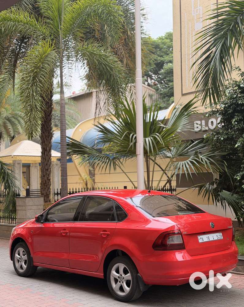 Skoda Rapid 1.6 Mpi At Ambition Plus, 2013, Petrol