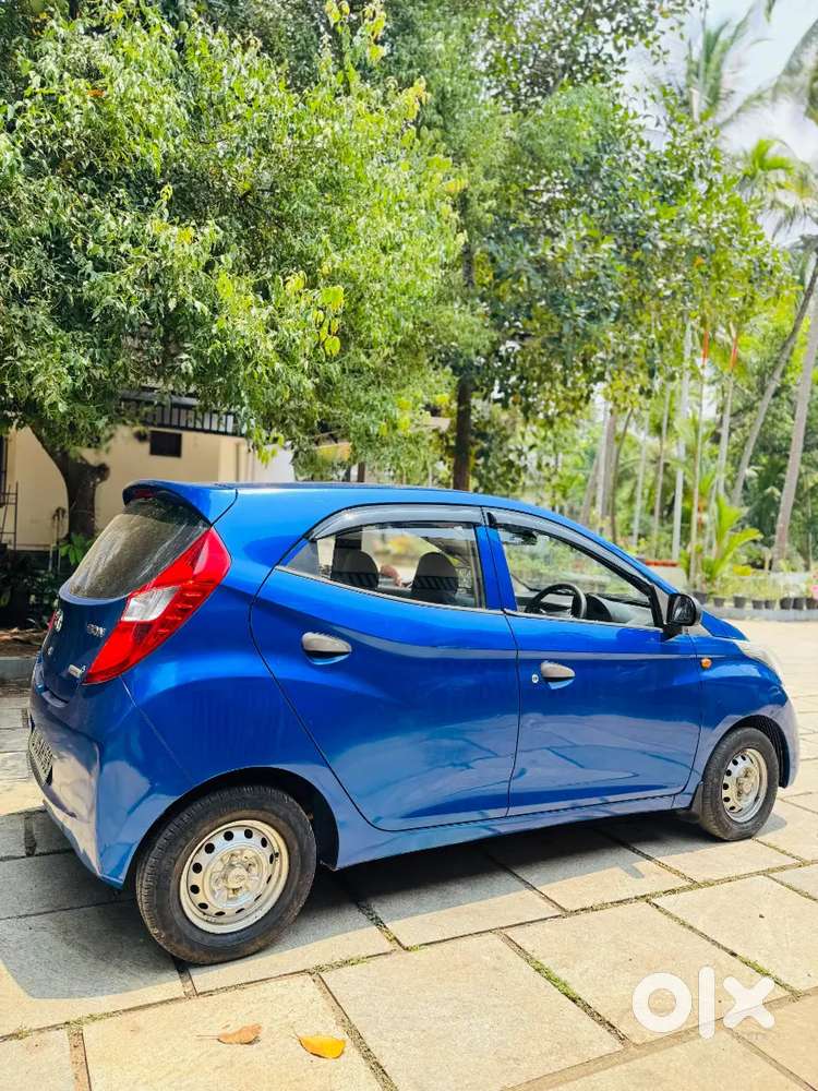 Hyundai Eon 2013. Good Condition Paper's All Clear