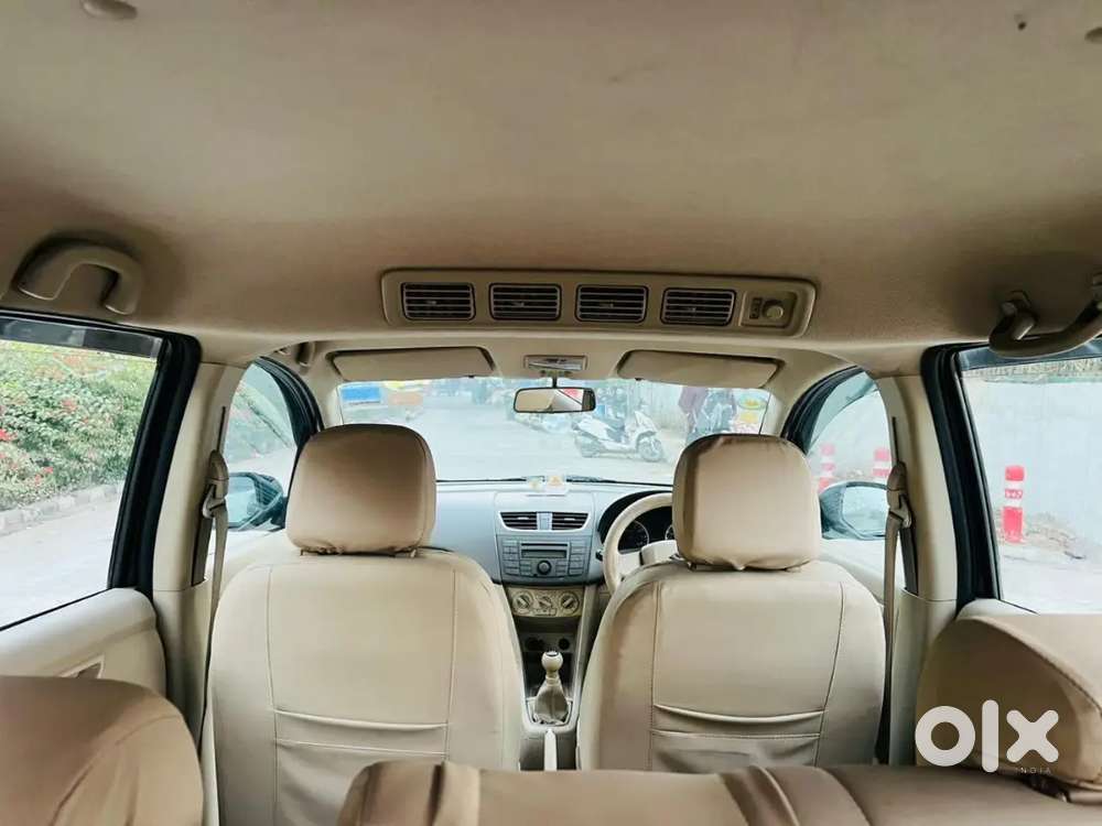Maruti Suzuki Ertiga 2013 Petrol Good Condition Cng Capni Fitting