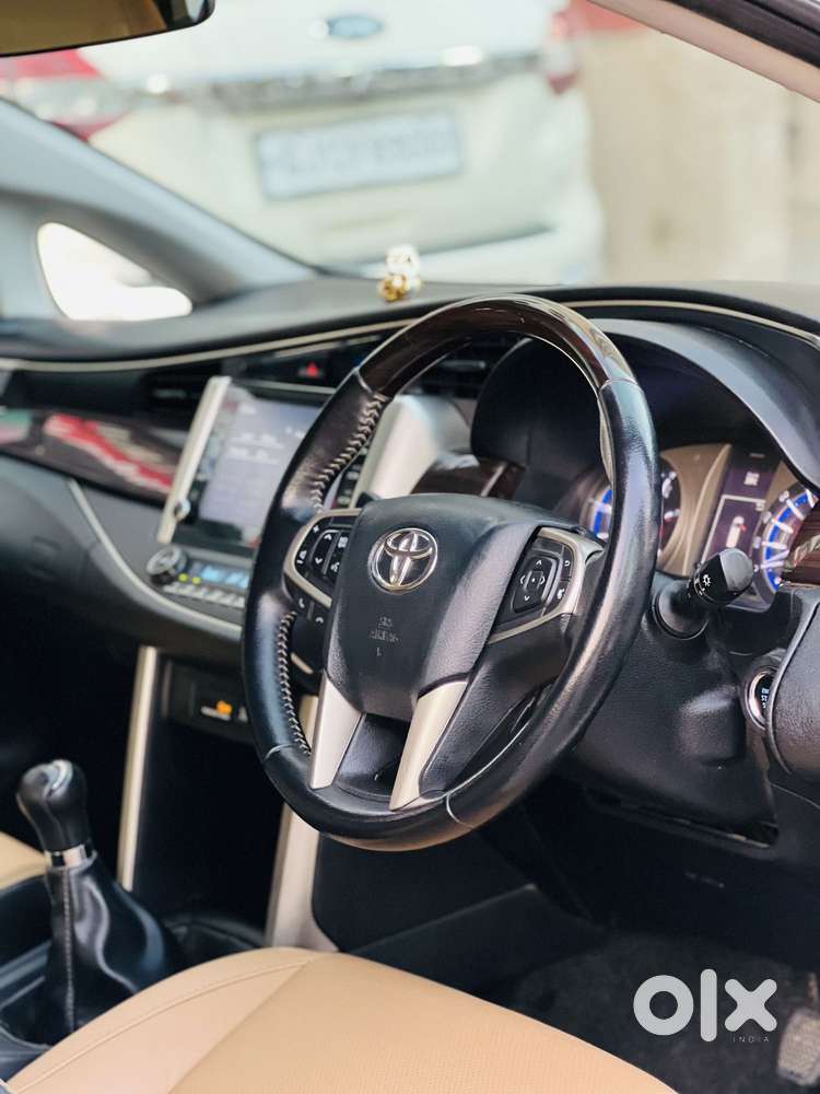 Toyota Innova Crysta