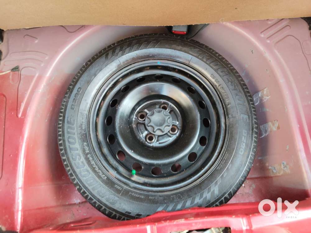 Toyota Etios Liva 2011-2012 G, 2011, Petrol