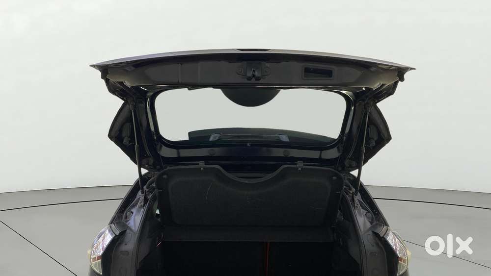 Tata Nexon Xza Plus Diesel Dark Edition, 2023, Diesel