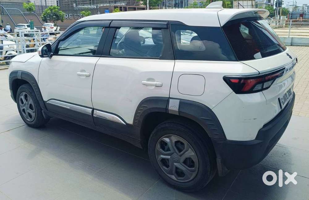 Maruti Suzuki Brezza Vxi S-cng, 2023, Cng & Hybrids