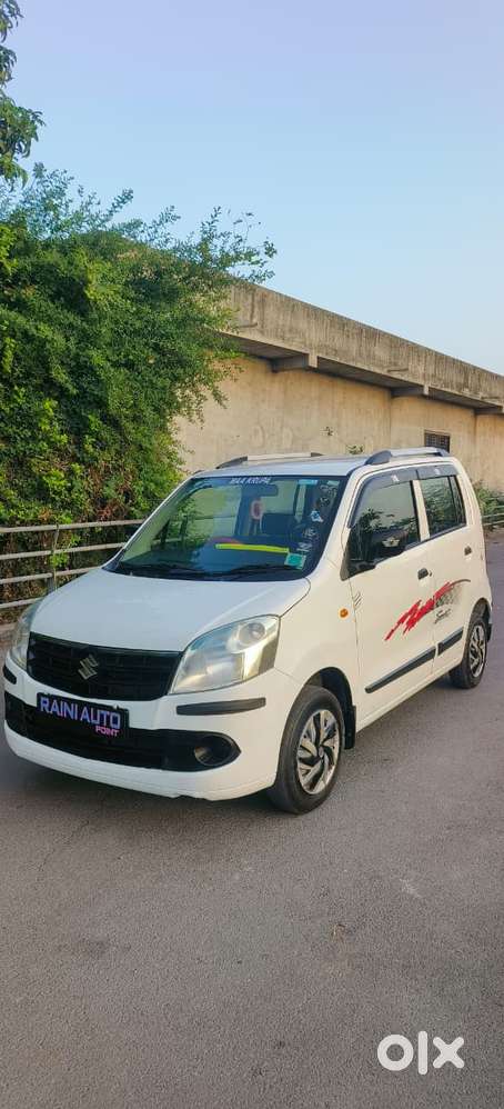 Maruti Suzuki Wagon R Lxi Optional, 2012, Petrol