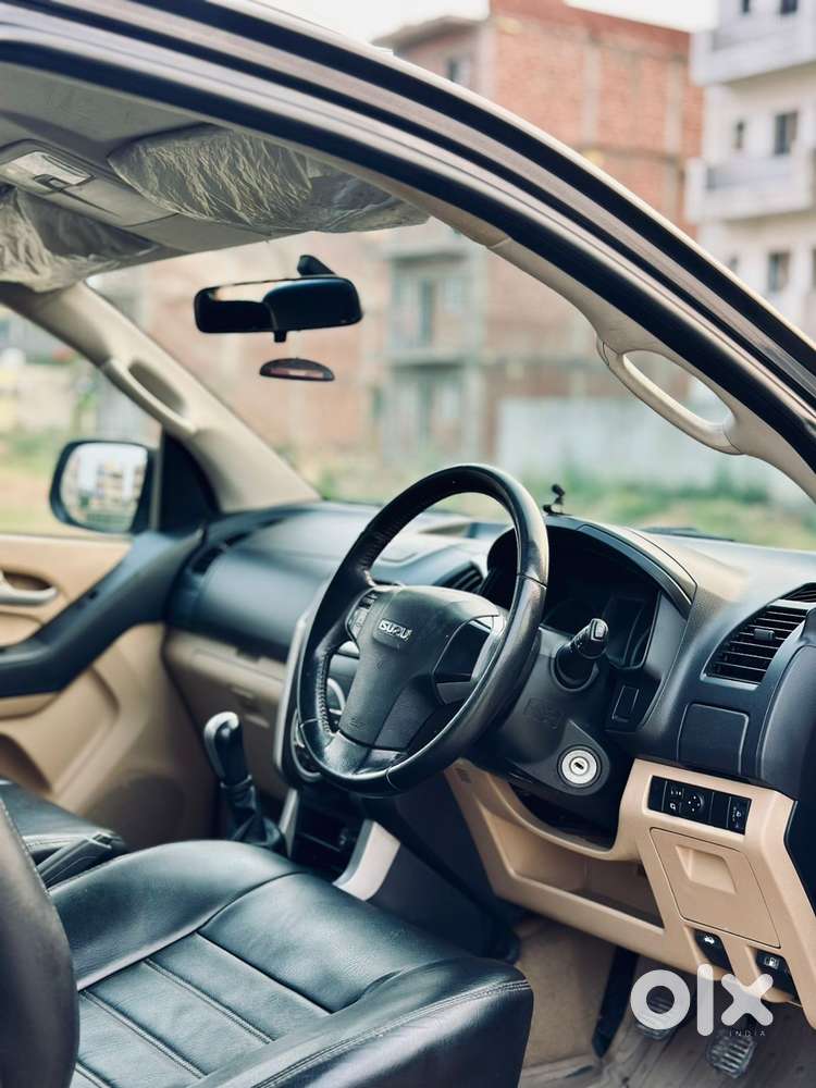 Isuzu D-max V-cross 4x4, 2017, Diesel