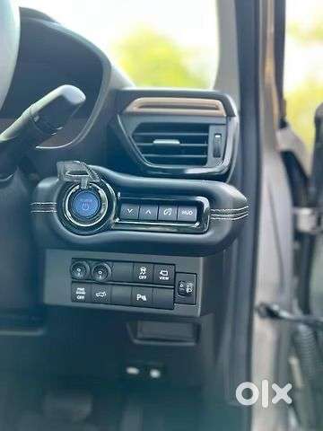 Maruti Suzuki Victoris Others, 2025, Petrol