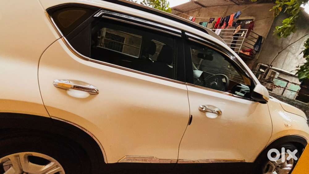 Kia Sonet Petrol 2023