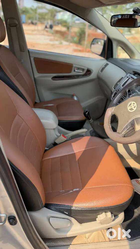 Toyota Innova 2014 Diesel Well Maintained