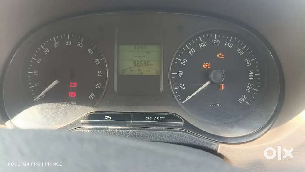 Skoda Rapid 2014 Diesel 90000 Km Driven