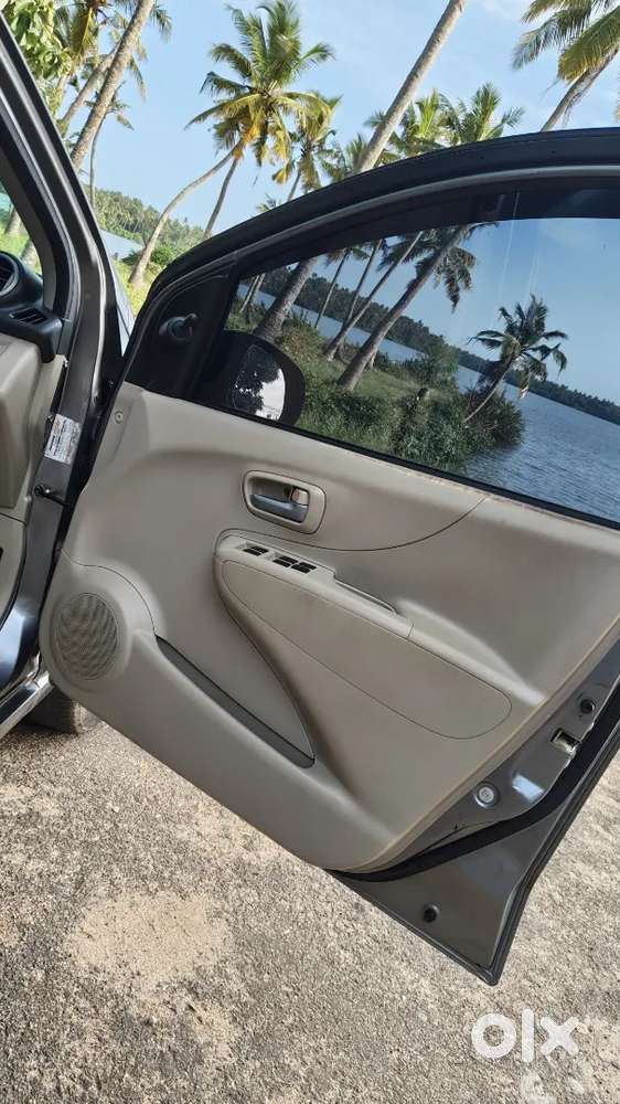 Maruti Suzuki A-star 2013 Petrol Well Maintained