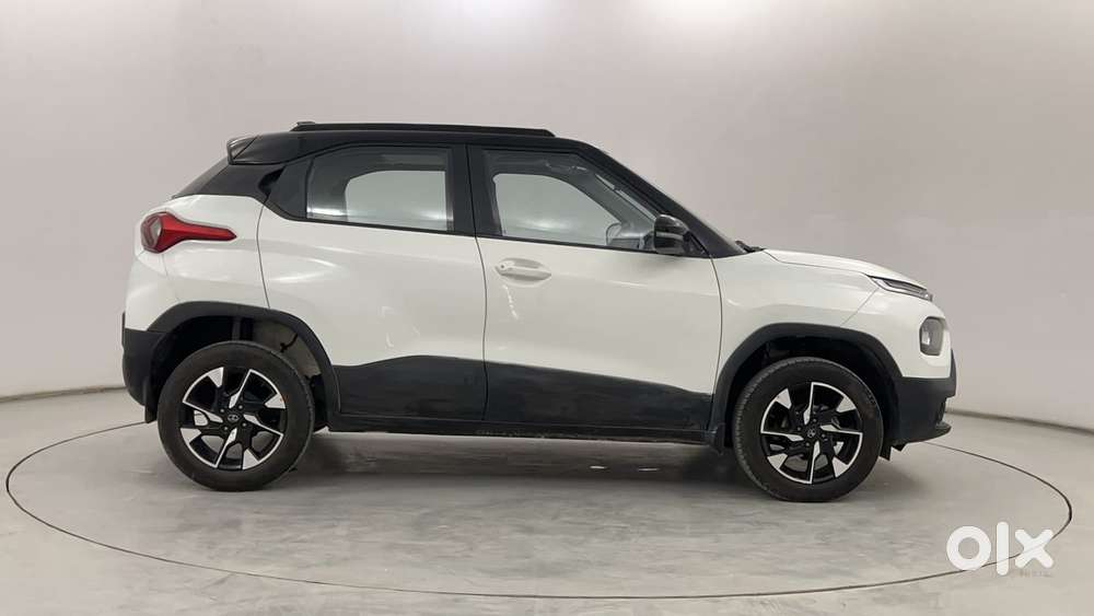 Tata Punch Creative Dual Tone Amt Sunroof, 2024, Petrol