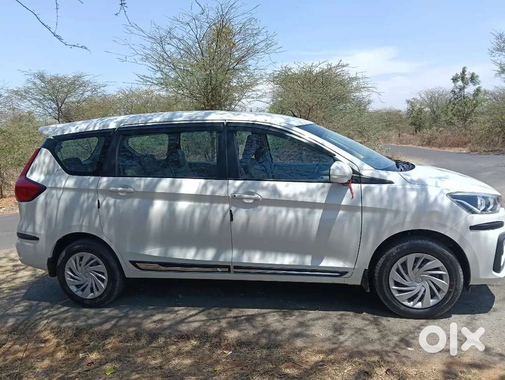 Maruti Suzuki Ertiga 2023 Petrol Show Room Condition