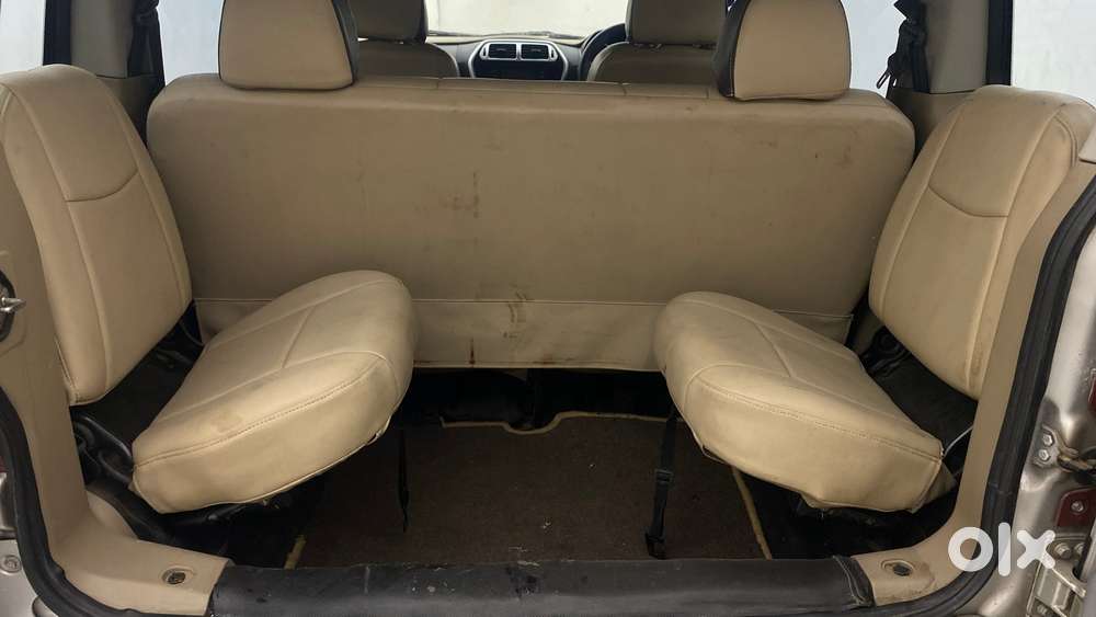 Mahindra Tuv 300 Mhawk100 T8, 2018, Diesel